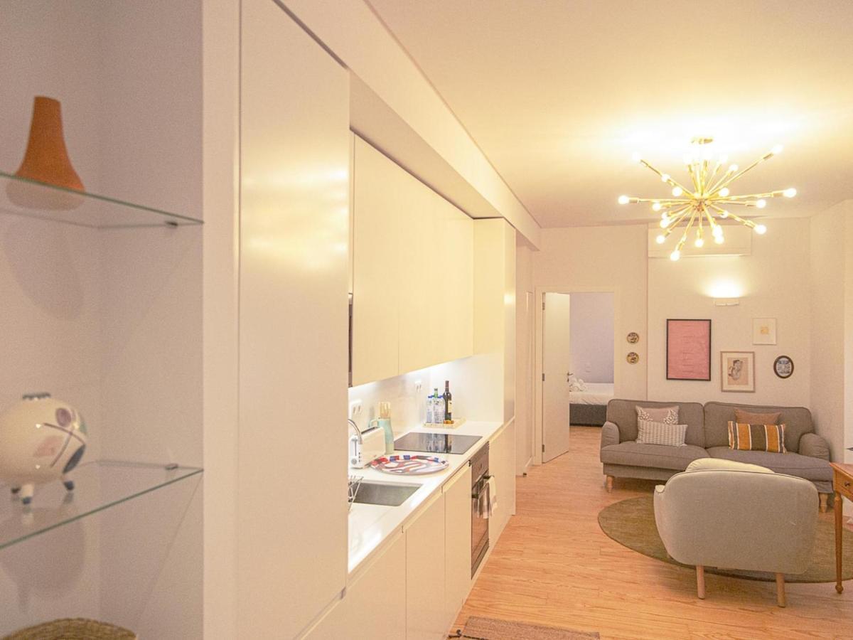 Bairro Alto Charming Bright With Ac Elevator Apartment